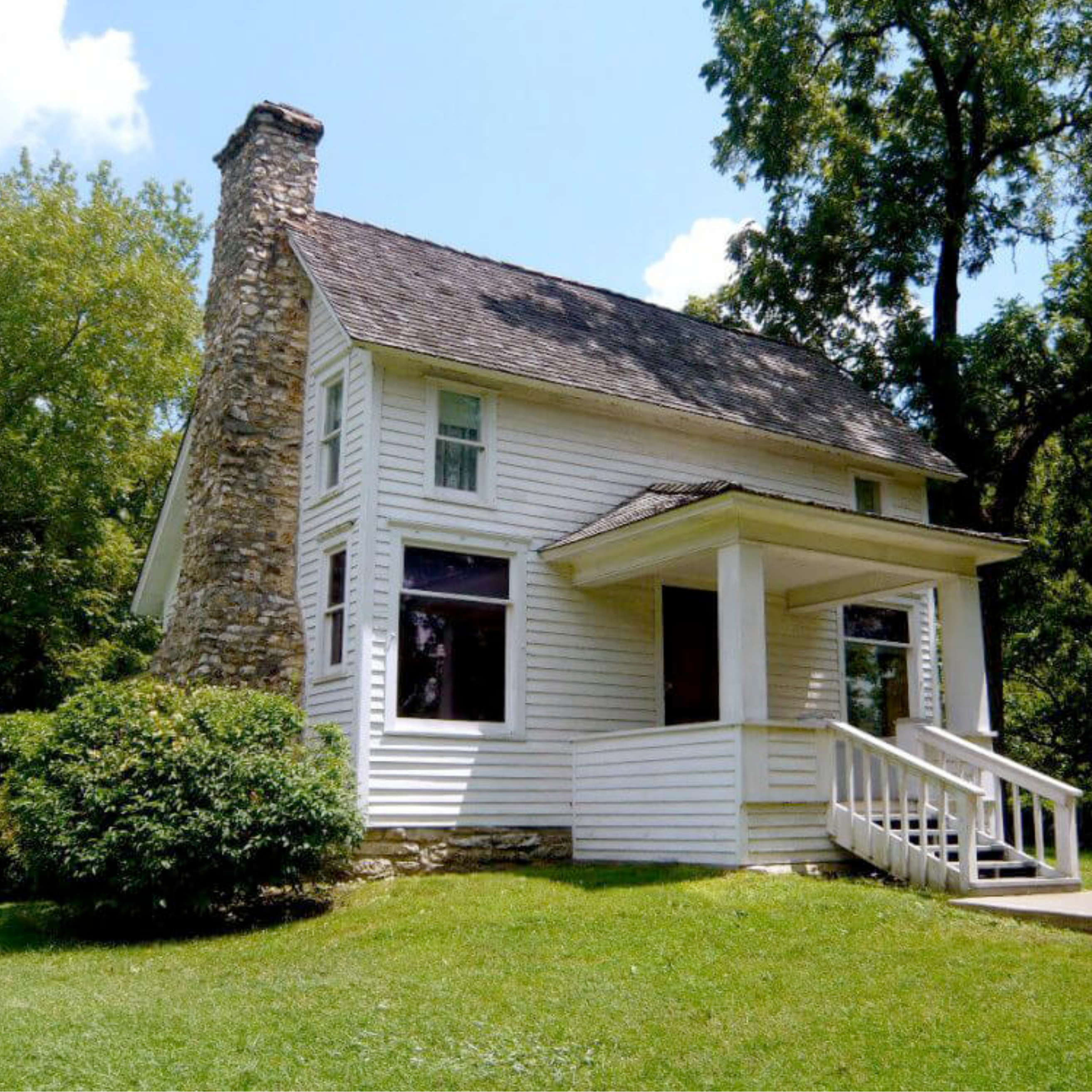 Secluded Headwaters RV Park Mansfield Missouri Laura Ingalls Wilder Museum and Home